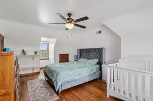 201 S 6th St, Youngwood, PA 15697 - Photo 13