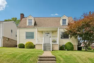 201 S 6th St, Youngwood, PA 15697 - Photo 1