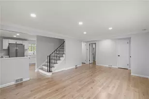 342 Homer Dr, Pittsburgh, PA 15145 - Photo 5