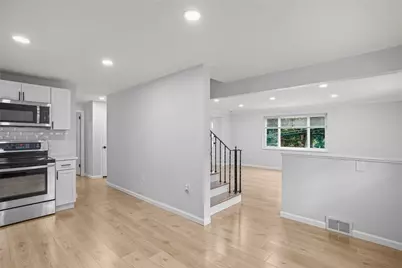342 Homer Dr, Pittsburgh, PA 15145 - Photo 11