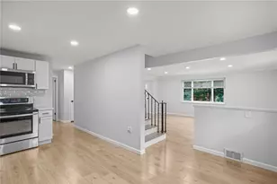 342 Homer Dr, Pittsburgh, PA 15145 - Photo 11
