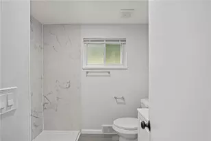 342 Homer Dr, Pittsburgh, PA 15145 - Photo 13