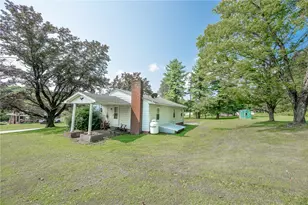 18299 Route 286 Hwy, Montgomery-Grant, PA 15759 - Photo 17
