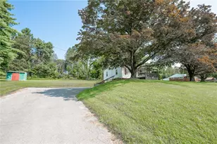 18299 Route 286 Hwy, Montgomery-Grant, PA 15759 - Photo 19