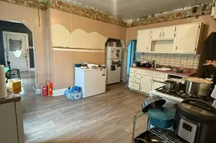 1102 Oakland Ave, Charleroi Boro, PA 15022 - Photo 7