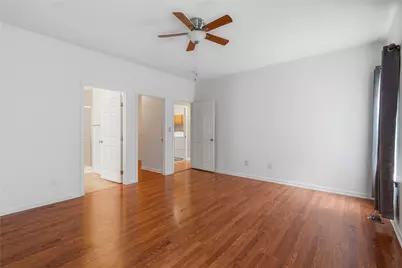 142 Bradford Square Dr, Trafford, PA 15085 - Photo 3