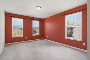 142 Bradford Square Dr, Trafford, PA 15085 - Photo 21