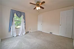 3478 Forest Rd, Bethel Park, PA 15102 - Photo 17