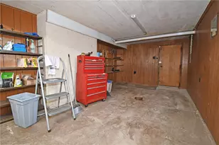 3478 Forest Rd, Bethel Park, PA 15102 - Photo 33