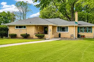 4407 Greengrove Dr, Hampton, PA 15101 - Photo 1