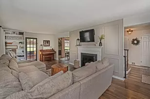 141 Temona Dr, Pittsburgh, PA 15236 - Photo 9