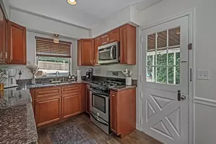 141 Temona Dr, Pittsburgh, PA 15236 - Photo 15