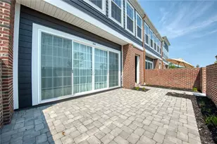 304 Highbridge Ln, Cranberry Township, PA 16066 - Photo 5