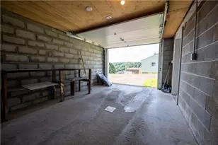 149 Skyline Dr, Chippewa Township, PA 15010 - Photo 25