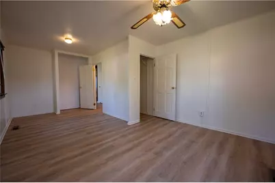 149 Skyline Dr, Chippewa Township, PA 15010 - Photo 11