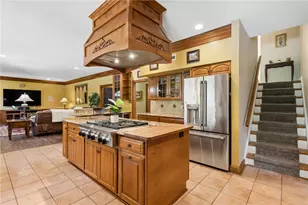 6 Crystol Ct, Penn Twp, PA 15642 - Photo 15