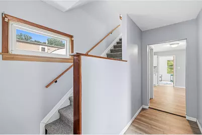 364 Curtis St, Sharon, PA 16146 - Photo 5