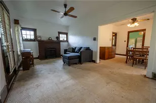 1702 Steuben St, Pittsburgh, PA 15205 - Photo 5