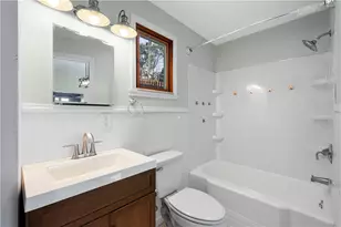213 E Meyers St, Pittsburgh, PA 15210 - Photo 9