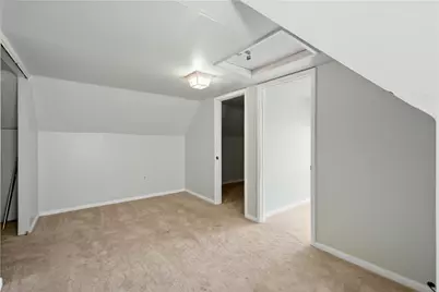 213 E Meyers Street, Pittsburgh, PA 15210 - Photo 27