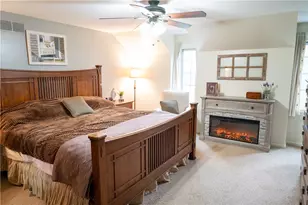 243 Oak Entrance Dr, Jefferson Hills, PA 15025 - Photo 17