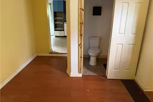 713 Saline St, Pittsburgh, PA 15207 - Photo 3