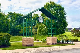 924 Park Plaza, Pine Township, PA 15090 - Photo 37