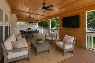 924 Park Plaza, Pine Township, PA 15090 - Photo 29