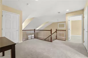 924 Park Plaza, Pine Township, PA 15090 - Photo 19