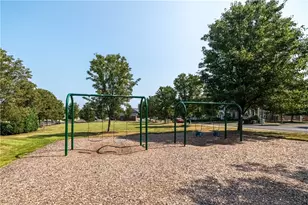 924 Park Plaza, Pine Township, PA 15090 - Photo 37