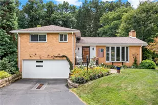 124 Oak Hills Manor, Penn Township, PA 16002 - Photo 1