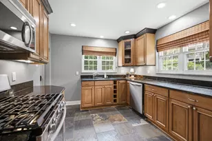 2516 Orlando Pl, Blackridge, PA 15235 - Photo 9