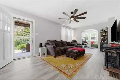 1688 Kelton Ave, Pittsburgh, PA 15216 - Photo 3