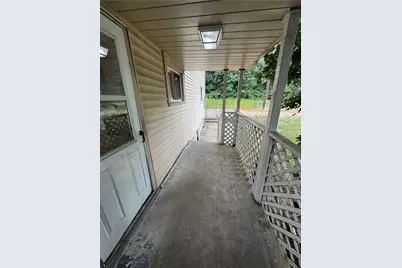 709 Fairview Ave, McKeesport, PA 15132 - Photo 3