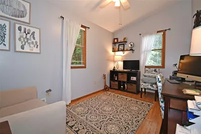 940 Parkwood Rd, Pittsburgh, PA 15210 - Photo 19