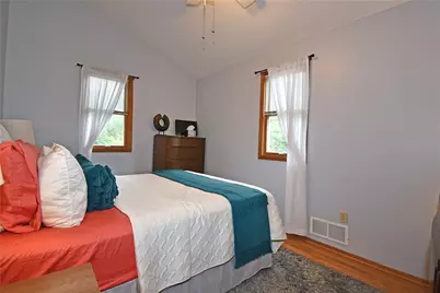 940 Parkwood Rd, Pittsburgh, PA 15210 - Photo 17
