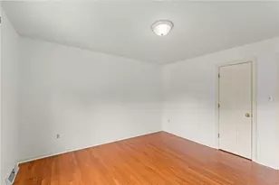 5517 Saddlebrook Dr, Bethel Park, PA 15102 - Photo 31