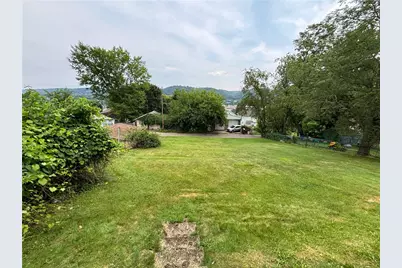 713 Hiland Ave, Coraopolis, PA 15108 - Photo 17