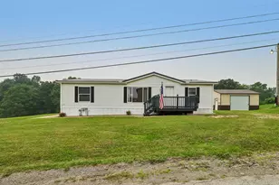 122 Idaho St, Plumcreek Township, PA 15774 - Photo 3