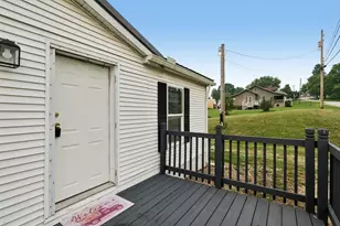 122 Idaho St, Plumcreek Township, PA 15774 - Photo 5