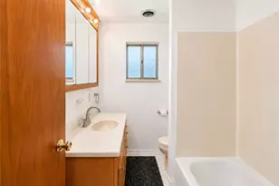 216 Munsey Ave, Pittsburgh, PA 15227 - Photo 5