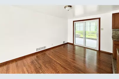 216 Munsey Ave, Pittsburgh, PA 15227 - Photo 7