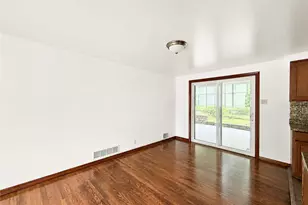 216 Munsey Ave, Pittsburgh, PA 15227 - Photo 7
