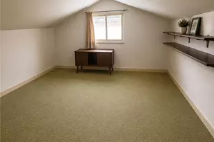 1833 Greentree Rd, Scott Township, PA 15220 - Photo 29