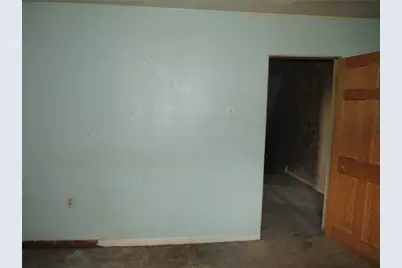 424 Ohio Ave, Midland Boro, PA 15059 - Photo 3