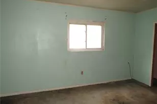 424 Ohio Ave, Midland Boro, PA 15059 - Photo 5