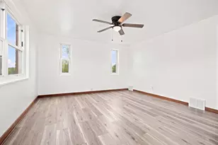 1376 Peterson Dr, Jefferson Hills, PA 15025 - Photo 11