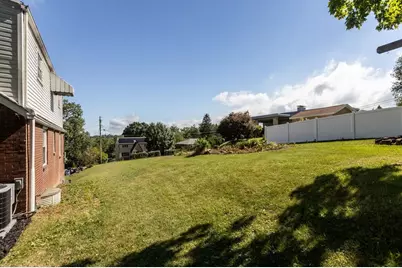 1376 Peterson Dr, Jefferson Hills, PA 15025 - Photo 29
