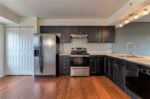 149 Mountain Dr, Carnegie, PA 15106 - Photo 3