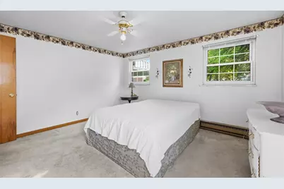 125 White Oak Dr, White Oak, PA 15131 - Photo 17